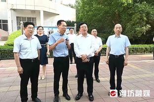 阿尔瓦拉多谈进攻心态：我才1.83米 我必须得有投篮能力